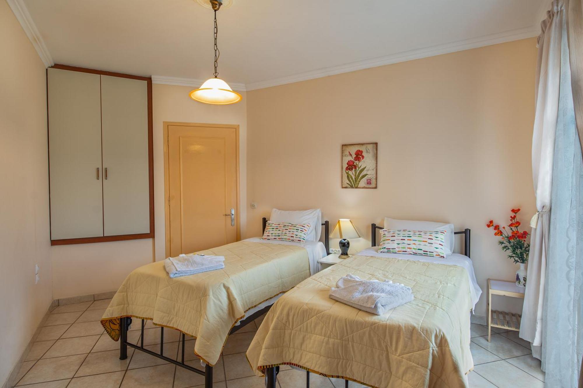 House Of Velenia - 2 Bedroom Apartment Near Old Town, Airport And Bus Station Corfu  Ngoại thất bức ảnh